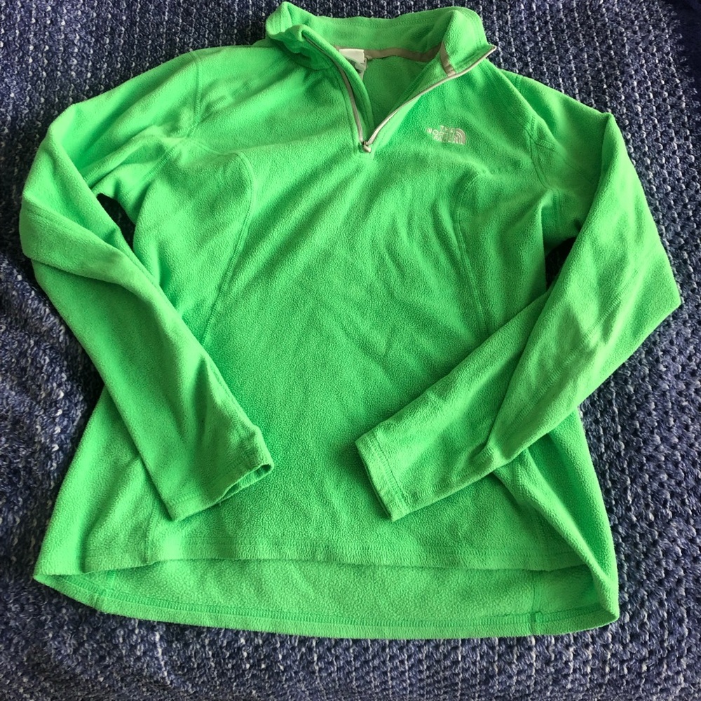 Green ladies North face pullover